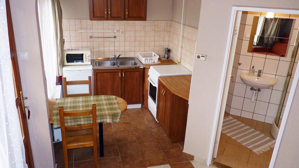 Apartment Dorka Vendeghaz *