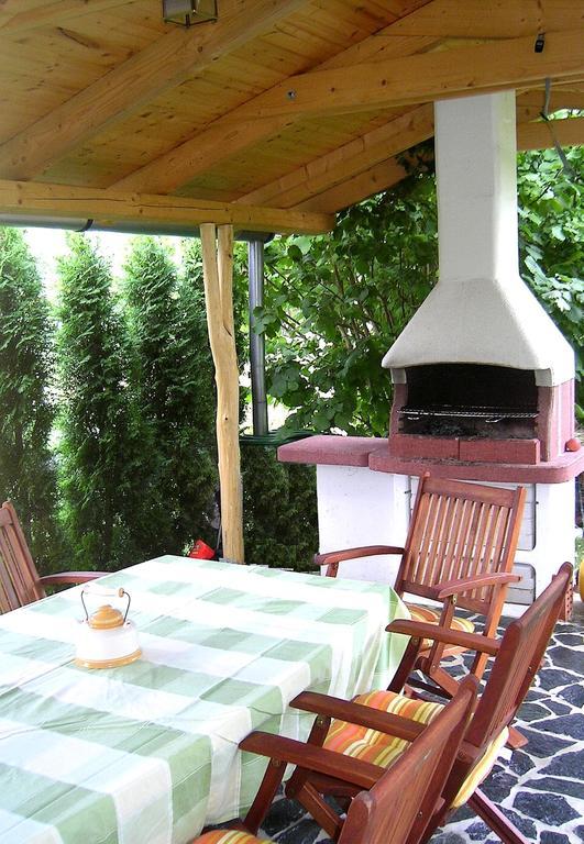 Apartment Dorka Vendeghaz Kehidakustany